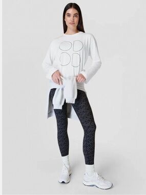 Sweaty Betty Graphic Long Sleeve T-Shirt White Size XS NWT